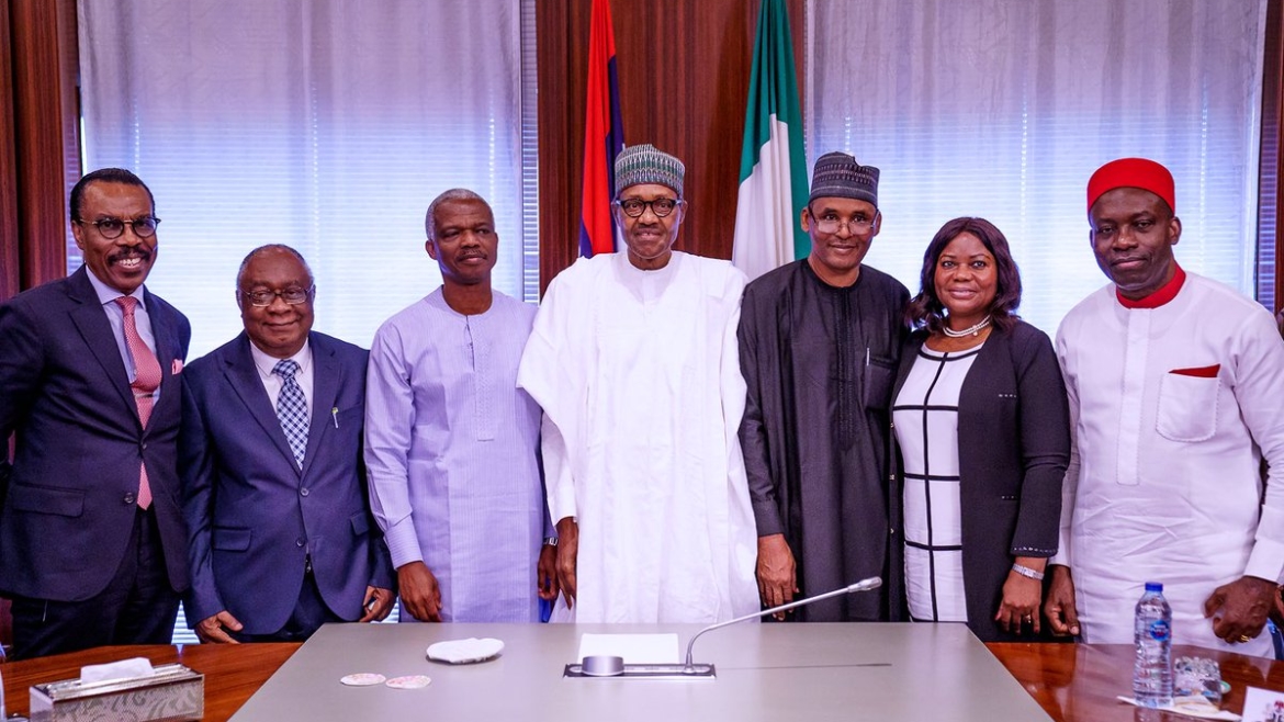 President Buhari meets Economic Advisory Council Team