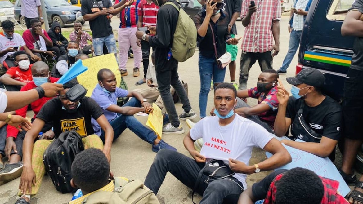 Youth group takes Anti-SARS protest to Lagos State Police Command