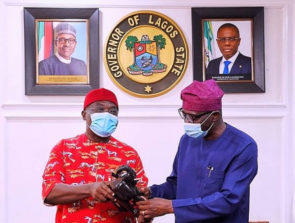#ENDSARS: Abia State Governor pays sympathy visit to Lagos