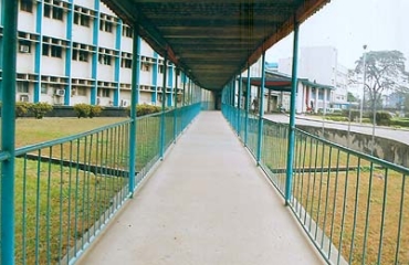 LUTH Mgt. faults online video showing women and children on walkway