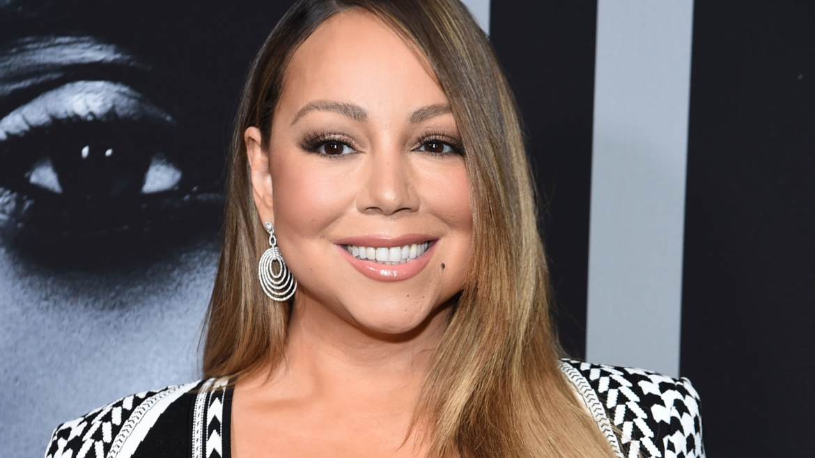 Mariah Carey’s sister sues her over book