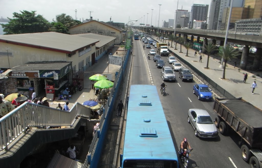 Lagos diverts traffic at outer Marina for rail project