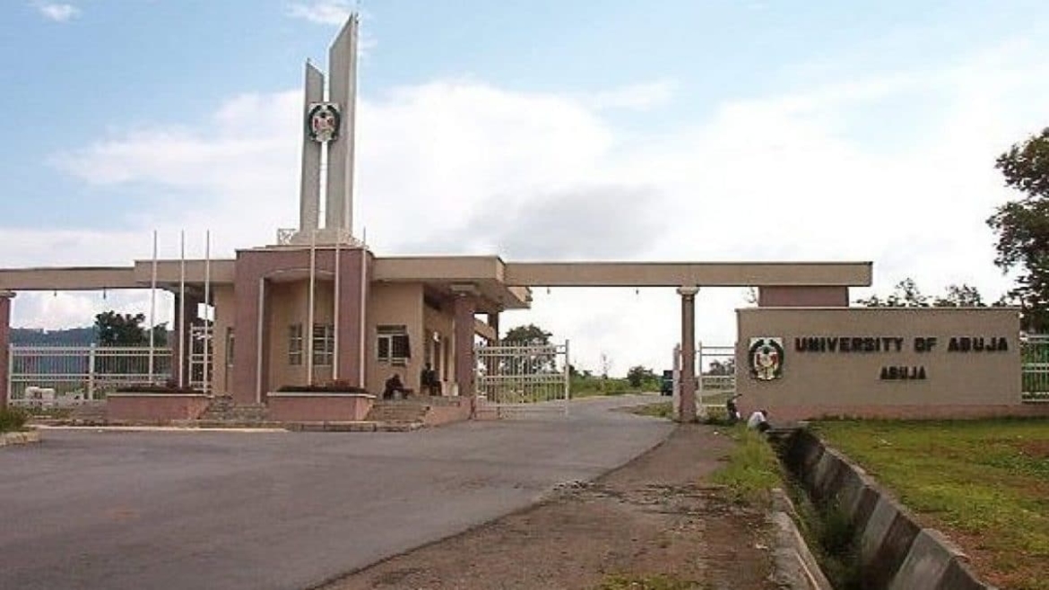 Gunmen kidnap University of Abuja lecturers & family members