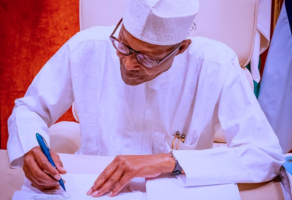 Electoral Bill: President Buhari asks National Assembly to remove section barring political appointees