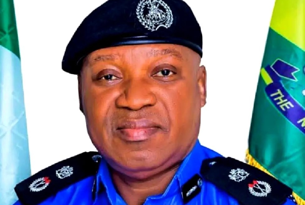 Lagos State Commissioner of Police order say make dem arrest suspected killer officer