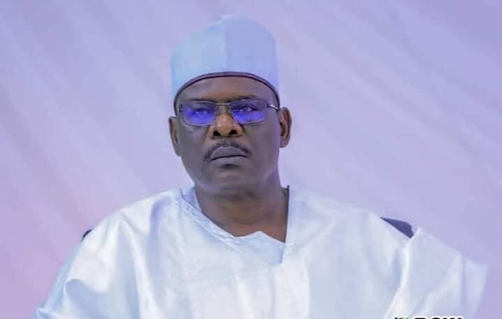 Senator Ali Ndume don tell Federal Government make e reduce lawmakers’ salaries by fifty percent to take meet ASUU’s demand