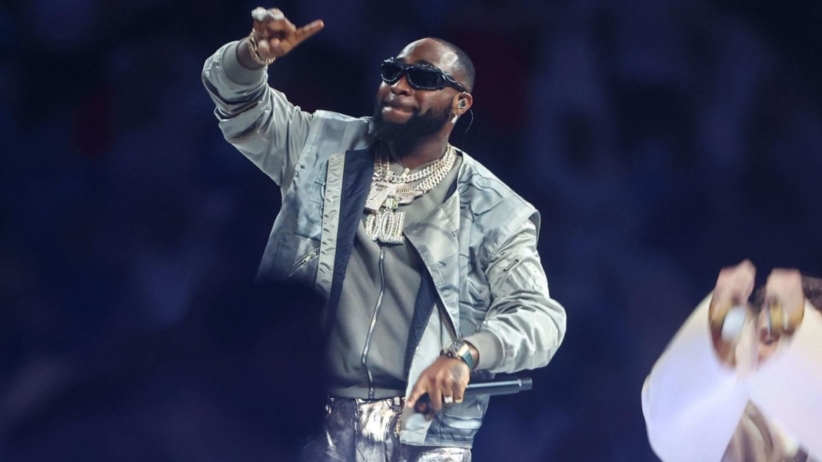 Davido don perform for World Cup closing ceremony