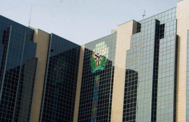 CBN don tok say banks go still de collect old naira note after February 10 deadline