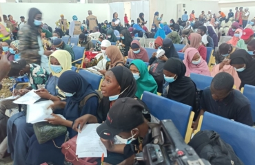 410 Nigerians wey de stranded for Sudan don come back to Nija