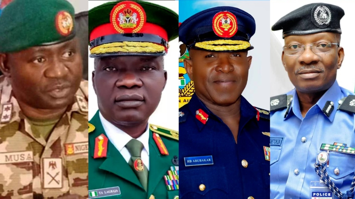 Reps panel go screen Service Chiefs today