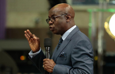 Pastor Tunde Bakare claim say, 2023 election result show say Nigeria no wan APC
