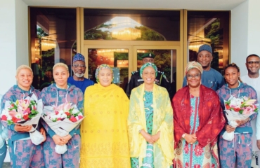 First Lady don receive Super Falcons for Abuja