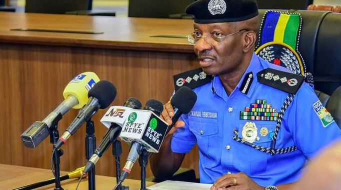 IGP Don Ban Officers Wey Wear Mufti From Carrying Rifle