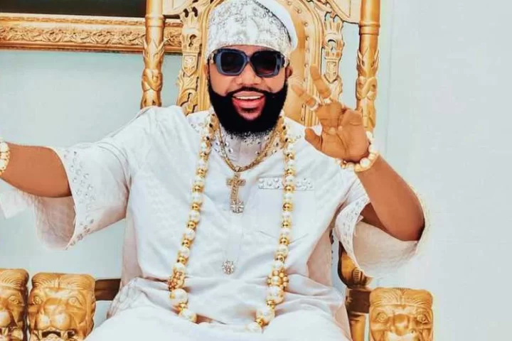 E-Money Dey Celebrate Freedom Even As EFCC Arrest Still Dey Ground