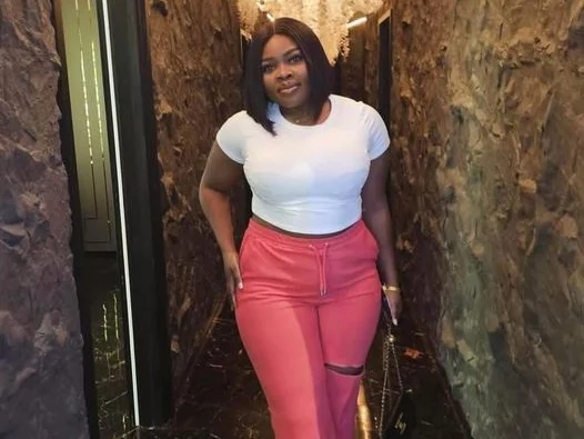 Shock as Nigerian Nurse Die for Her House for UK